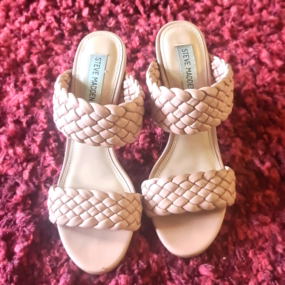 Steve Maiden braided heels in soft pink